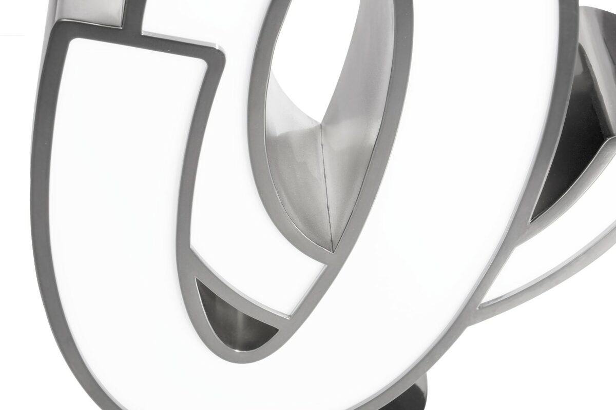 Letter O Graphic Lamps