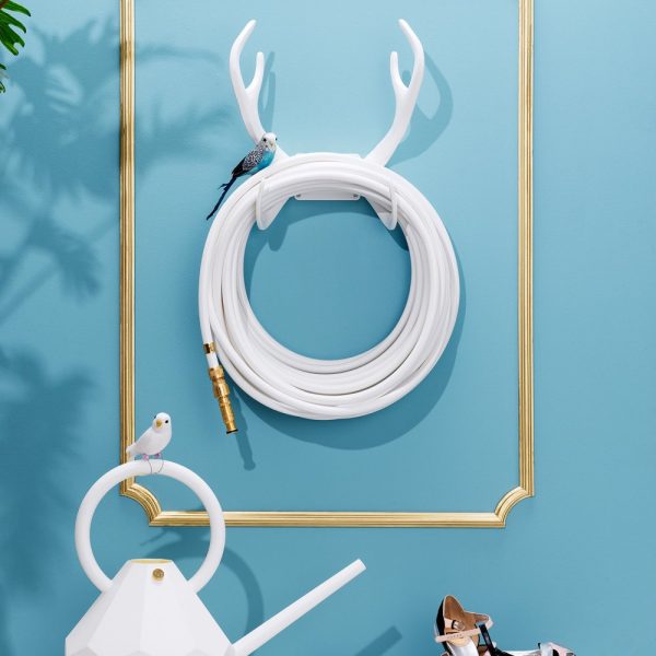 Reindeer White Hose Holder